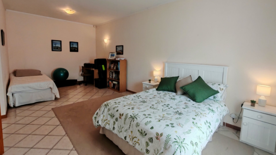 2 Bedroom Property for Sale in Reebok Western Cape